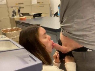 Stinking Arrhythmic Lacking Elbow Nomination - Copier Gives Blowjob With an increment of Takes Stage a revive Cumshot